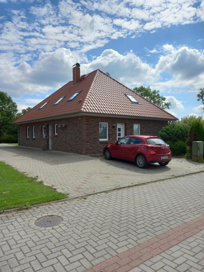 Bi Grete Voern Apartment Dornum Bagian luar foto
